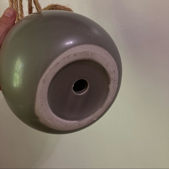 Hanging Ceramic Pottery Planter - Picture 3 of 5